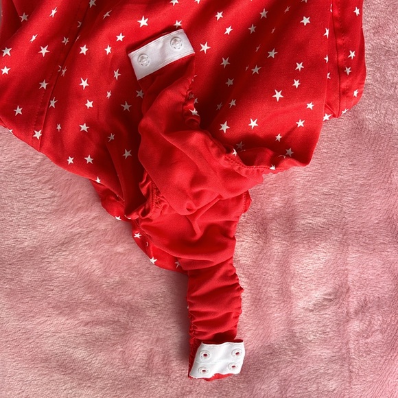 ❤️ Zara Red with white Stars Bodysuit - Picture 6 of 11